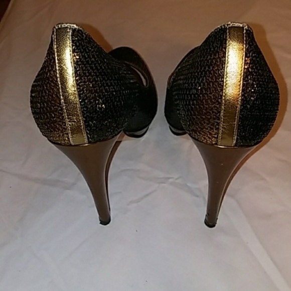 Chelsea High Pump D39079 - Picture 4 of 5